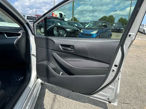 Used 2024 Toyota Corolla LE FWD image 42