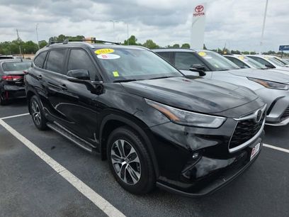 Certified 2024 Toyota Highlander XLE