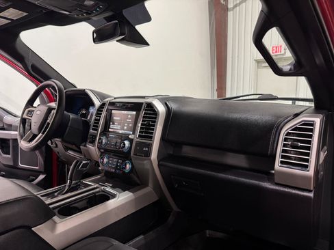Used 2015 Ford F150 Lariat w/ Equipment Group 502A Luxury RWD image 11
