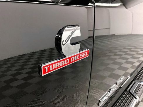 Used 2024 RAM 3500 Big Horn image 35