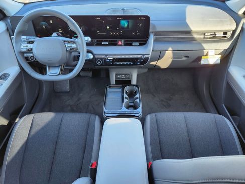 New 2026 Hyundai Ioniq 5 SE image 12
