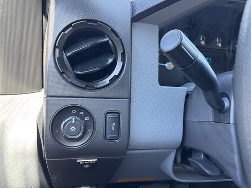 Used 2013 Ford F250 XL RWD image 37