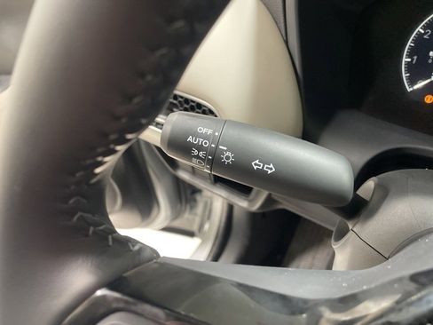 New 2026 Honda HR-V EX-L image 22