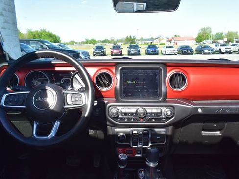 Used 2019 Jeep Wrangler Unlimited Rubicon AWD/4WD image 39