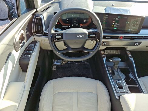 New 2026 Kia Sorento S image 12
