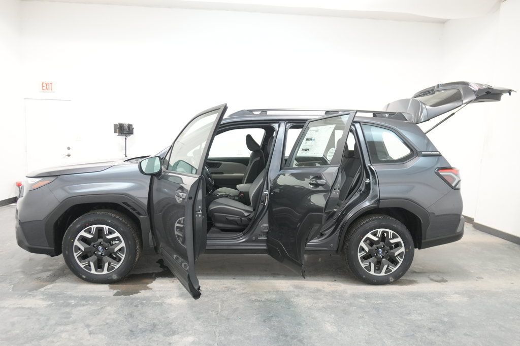 Used 2026 Subaru Forester AWD/4WD image 23