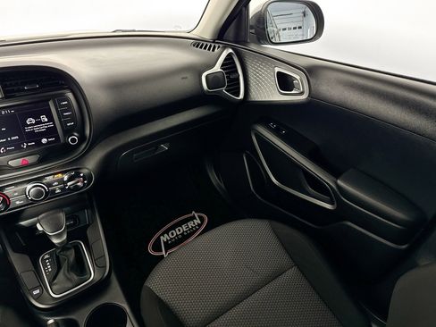 Used 2023 Kia Soul LX w/ Option Group 015 image 32