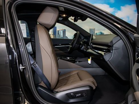 New 2026 BMW 530i xDrive w/ M Sport Package image 21