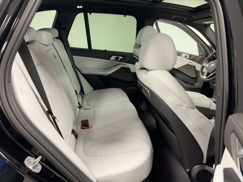 New 2026 BMW X5 sDrive40i image 30