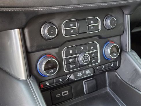 Certified 2023 Chevrolet Tahoe Z71 w/ Luxury Package image 23