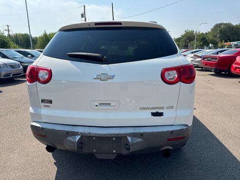 Used 2011 Chevrolet Traverse LTZ AWD/4WD image 6