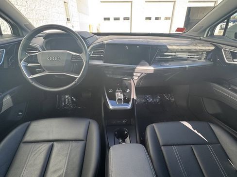 Used 2023 Audi Q4 e-tron Premium image 15