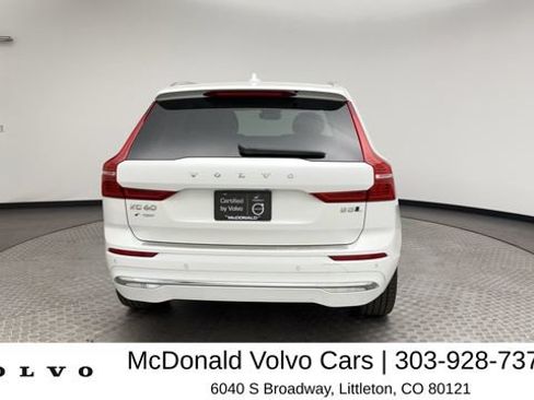 Used 2023 Volvo XC60 B5 Ultimate w/ Climate Package AWD/4WD image 3