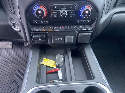 Used 2020 Chevrolet Silverado 3500 LTZ w/ LTZ Plus Package image 18