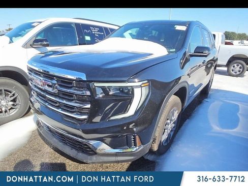 Used 2025 GMC Acadia Elevation image 1