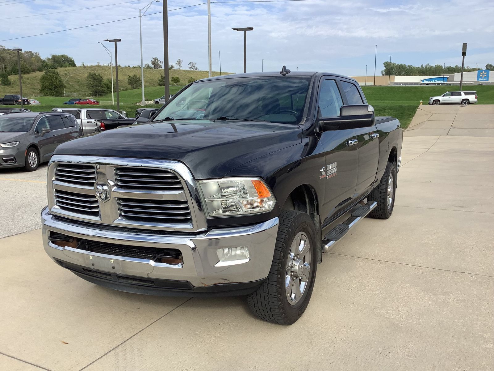 Used 2015 RAM 3500 Big Horn AWD/4WD image 2