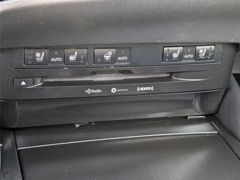 Certified 2022 Lexus ES 350 w/ Premium Package image 24