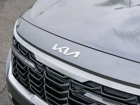 Used 2024 Kia Seltos EX FWD image 12