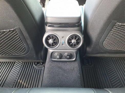 Used 2020 Kia Stinger GT-Line AWD/4WD image 5