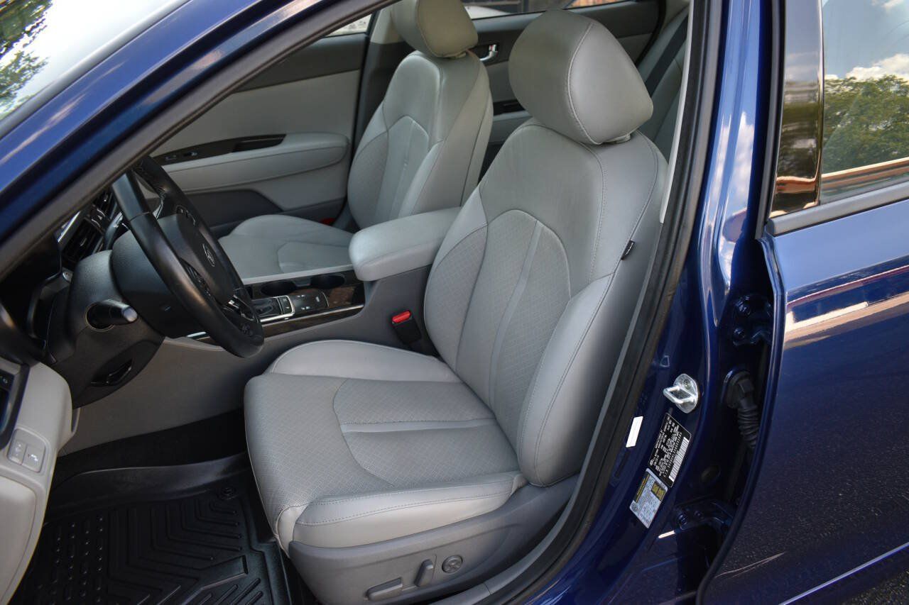 Used 2016 Kia Optima EX w/ Premium Package FWD image 19
