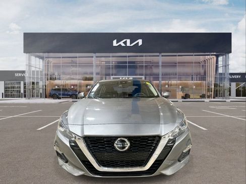 Used 2021 Nissan Altima 2.5 S image 3