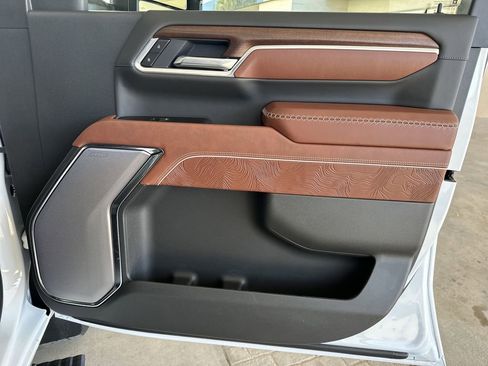 New 2026 GMC Sierra 3500 Denali Ultimate image 41