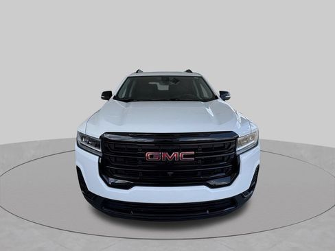 Used 2023 GMC Acadia SLT w/ Elevation Edition FWD image 3