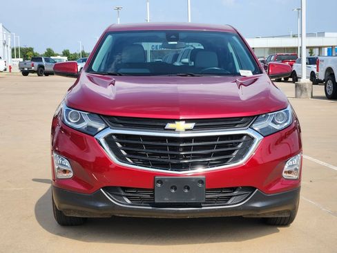 Used 2021 Chevrolet Equinox LT FWD image 2