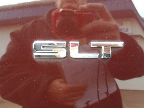 Used 2011 GMC Terrain SLT image 37