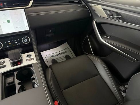 New 2026 Jaguar F-PACE R-Dynamic S image 24