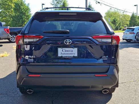 Used 2025 Toyota RAV4 XLE w/ Convenience Package AWD/4WD image 8