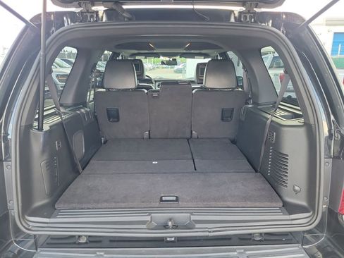 Used 2013 Ford Expedition Limited AWD/4WD image 9