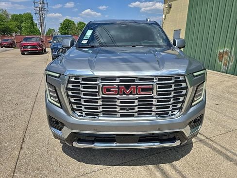 New 2026 GMC Yukon Denali AWD/4WD image 2