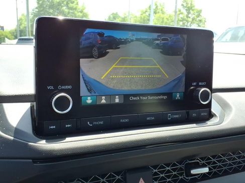 Used 2024 Honda Accord EX image 11