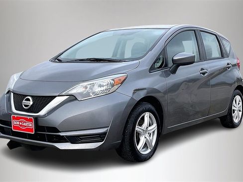 Used 2019 Nissan Versa Note SV image 2