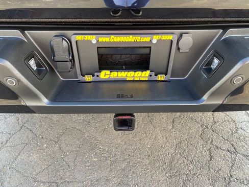 Used 2023 Ford F150 XLT w/ Equipment Group 302A High AWD/4WD image 4