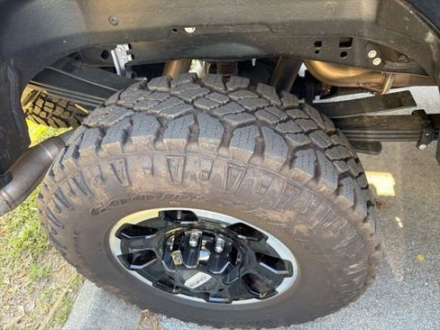 Used 2025 Ford F350 Lariat w/ Lariat Ultimate Package image 19