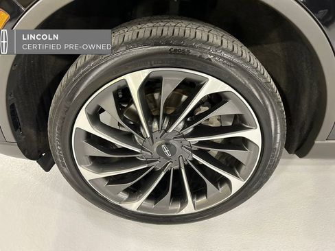 Used 2023 Lincoln Aviator Reserve w/ Equipment Group 201A image 8