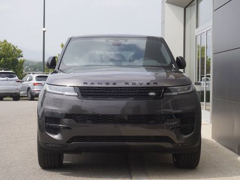 New 2025 Land Rover Range Rover Sport SE image 5