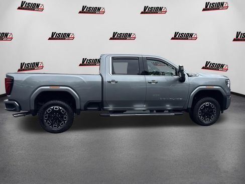Used 2024 GMC Sierra 2500 Denali w/ Denali Reserve Package AWD/4WD image 4