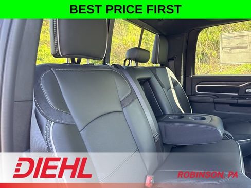 New 2026 RAM 2500 Laramie AWD/4WD image 13