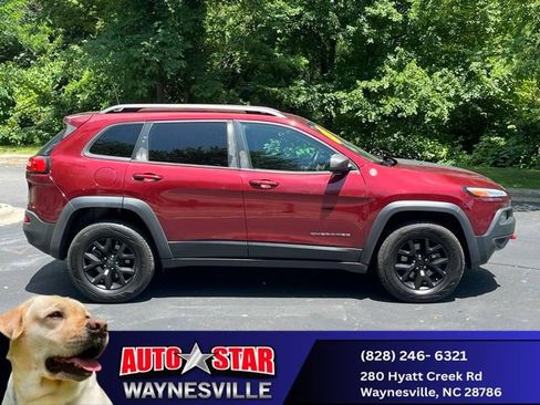 Used 2018 Jeep Cherokee Trailhawk w/ Quick Order Package 27L AWD/4WD image 5