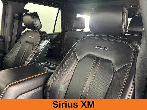 Used 2023 Ford Expedition Platinum image 13