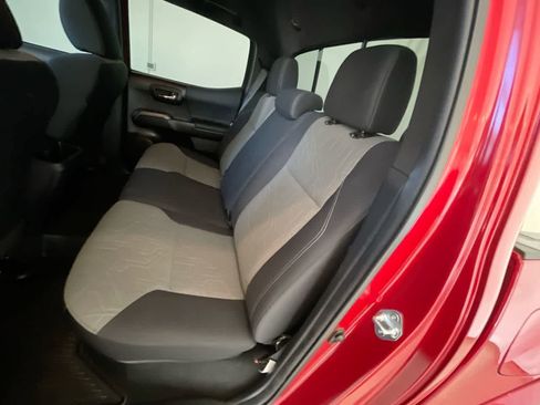 Certified 2022 Toyota Tacoma TRD Sport w/ Technology Package image 22