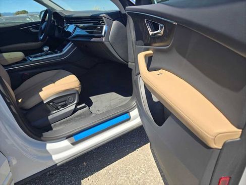 New 2025 Audi Q8 Premium Plus image 10