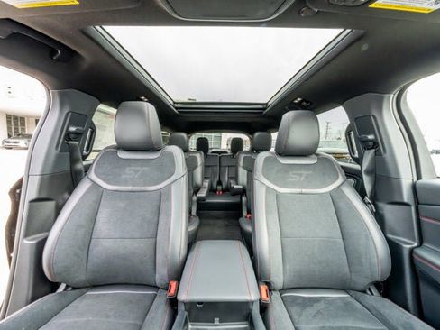 New 2026 Ford Explorer ST image 43