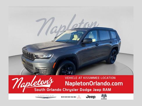Used 2025 Jeep Grand Cherokee L Limited w/ Luxury Tech Group II AWD/4WD image 1