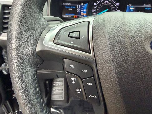 Used 2023 Ford Edge SEL AWD/4WD image 26