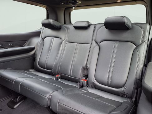 New 2026 Jeep Grand Wagoneer Limited AWD/4WD image 12