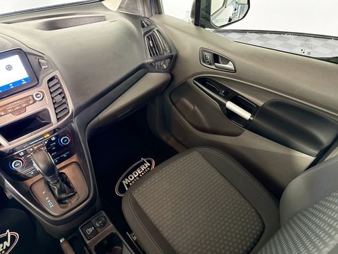 Used 2023 Ford Transit Connect XLT FWD image 31